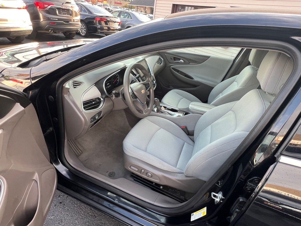 2020 Chevrolet Malibu Image 7