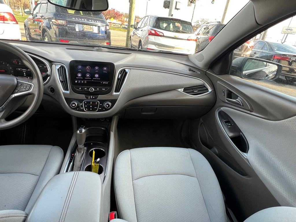 2020 Chevrolet Malibu Image 11