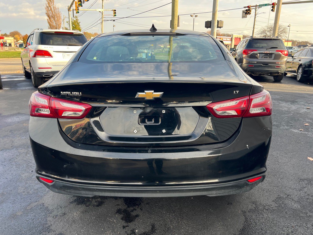 2020 Chevrolet Malibu Image 17