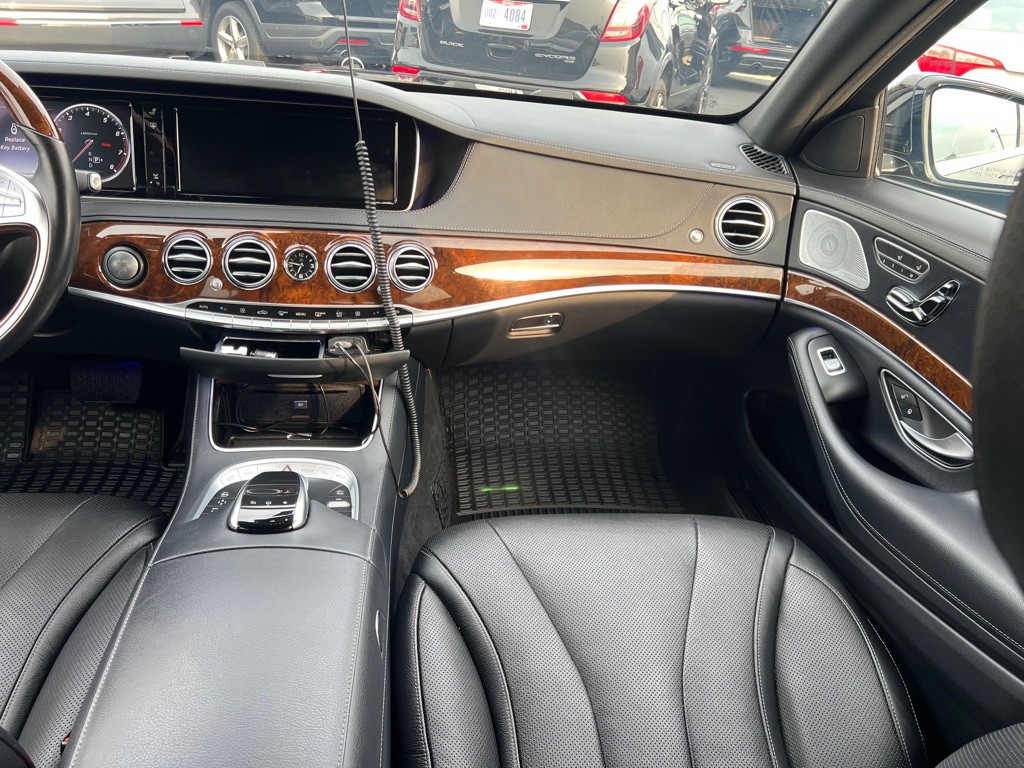 2015 Mercedes-Benz S-Class Image 12