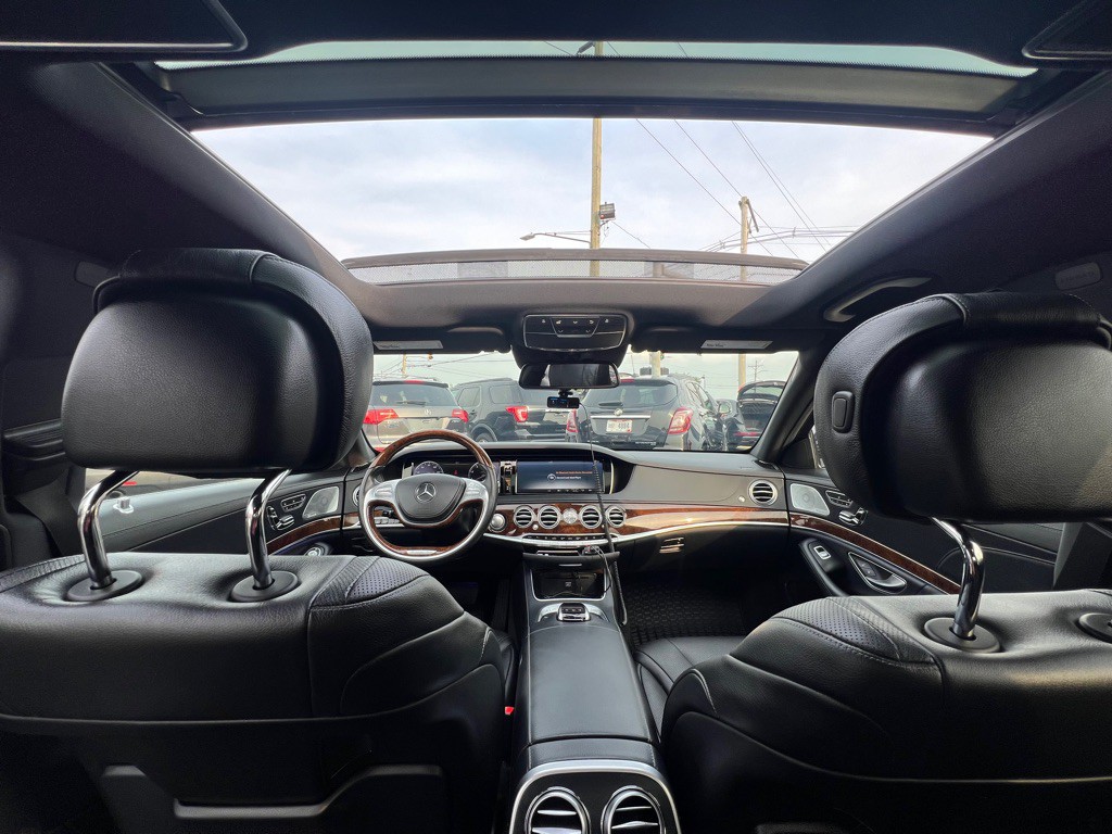 2015 Mercedes-Benz S-Class Image 18