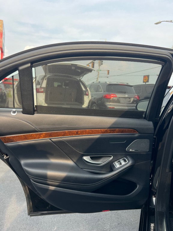 2015 Mercedes-Benz S-Class Image 20