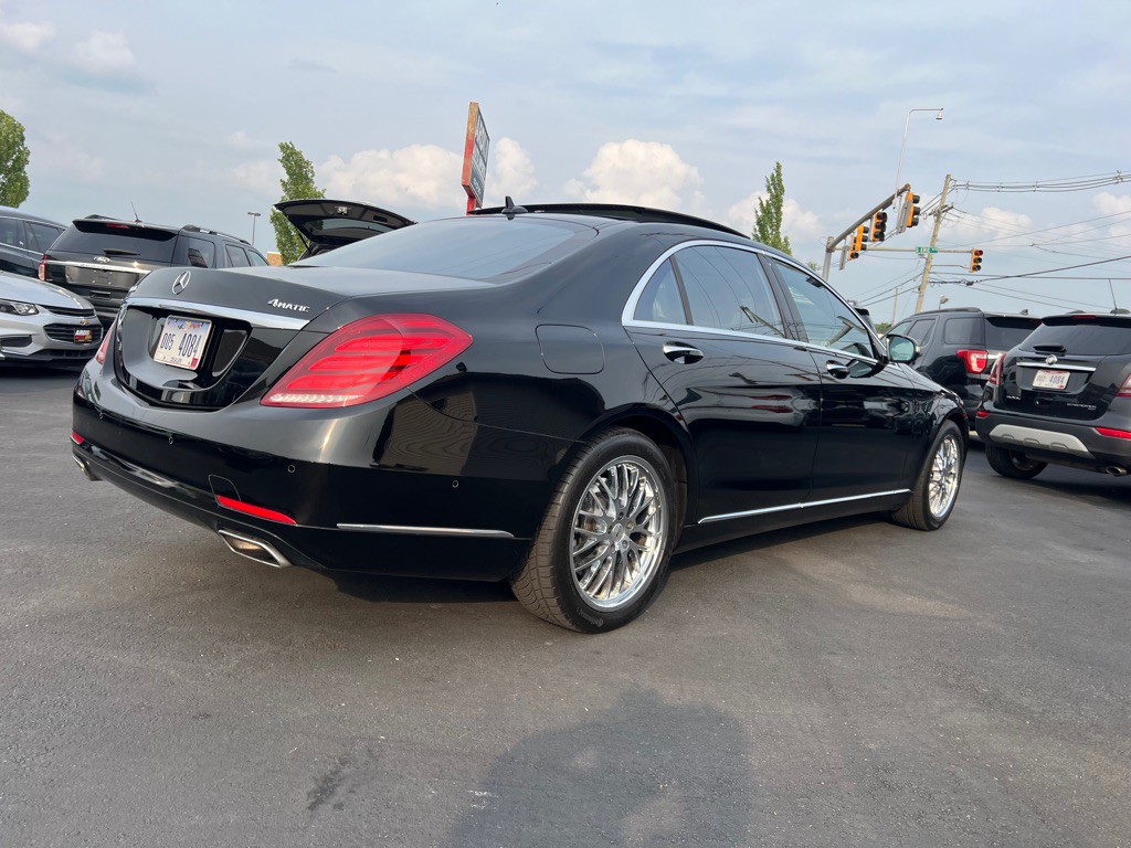 2015 Mercedes-Benz S-Class Image 23