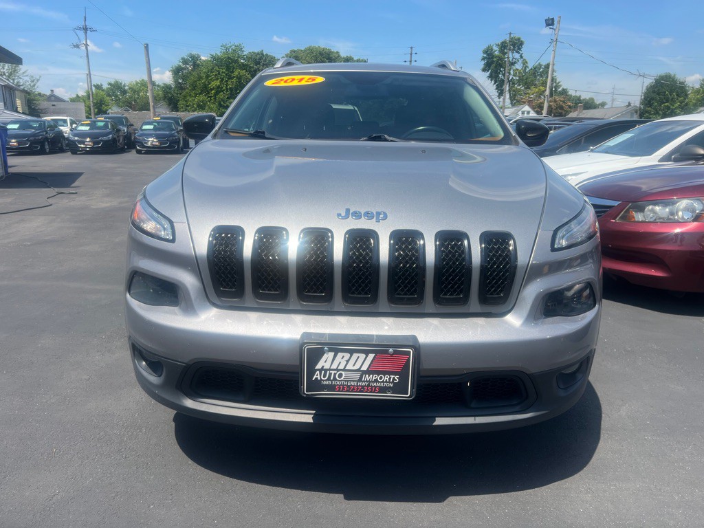 2015 Jeep Cherokee Image 1