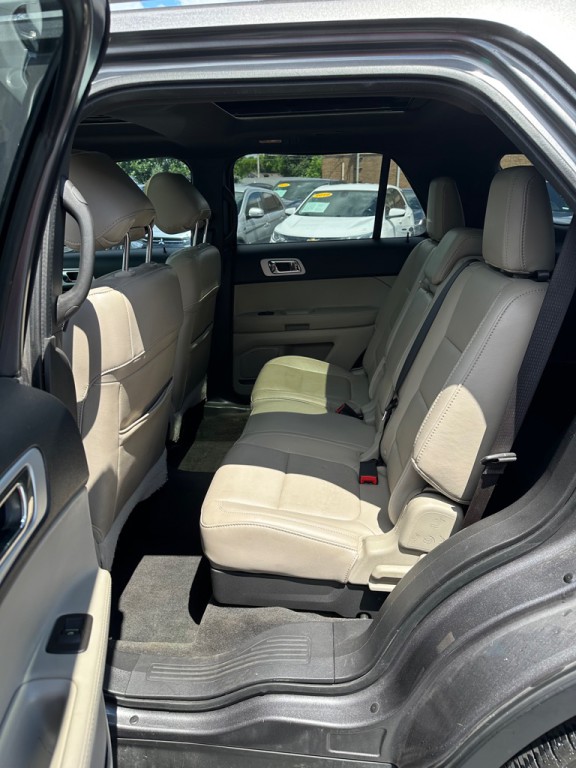 2013 Ford Explorer Image 10