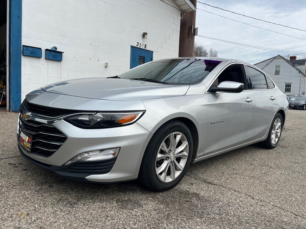 2019 Chevrolet Malibu Image 3