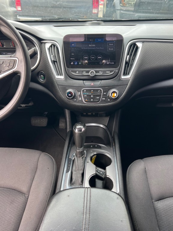 2019 Chevrolet Malibu Image 9