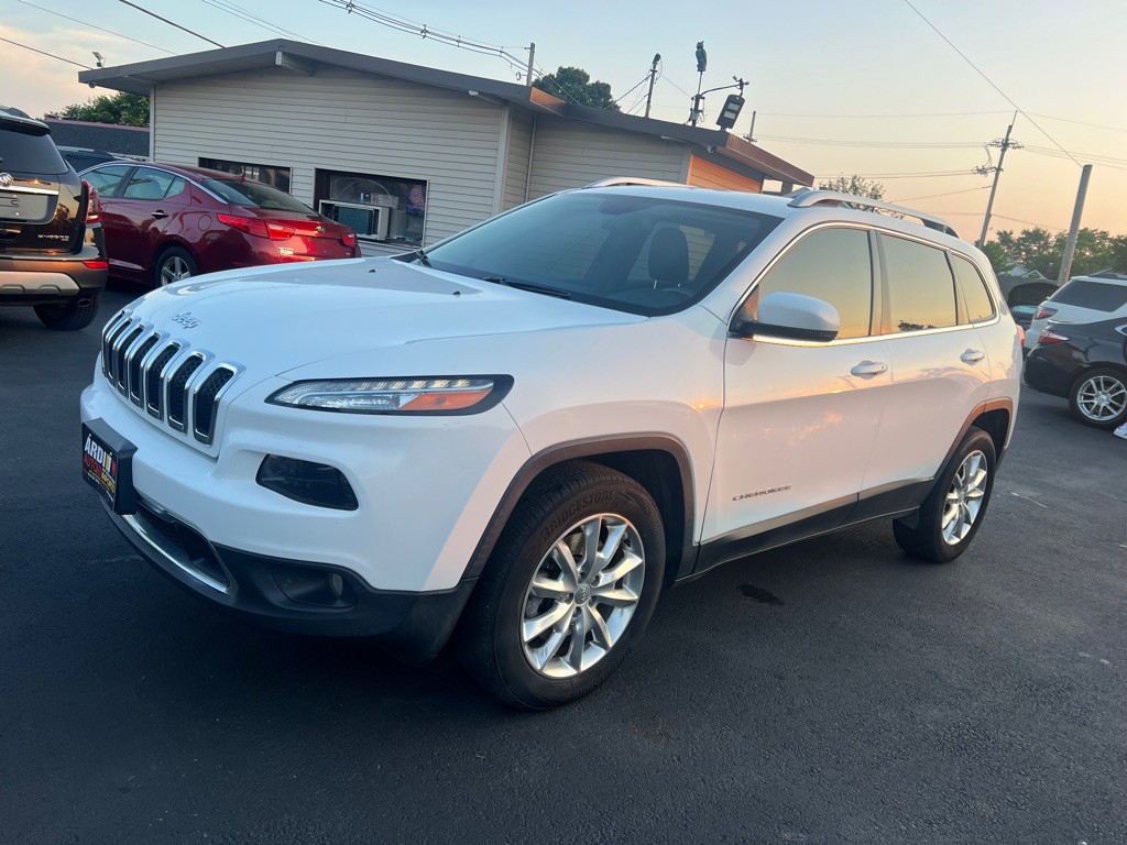 2017 Jeep Cherokee Image 3