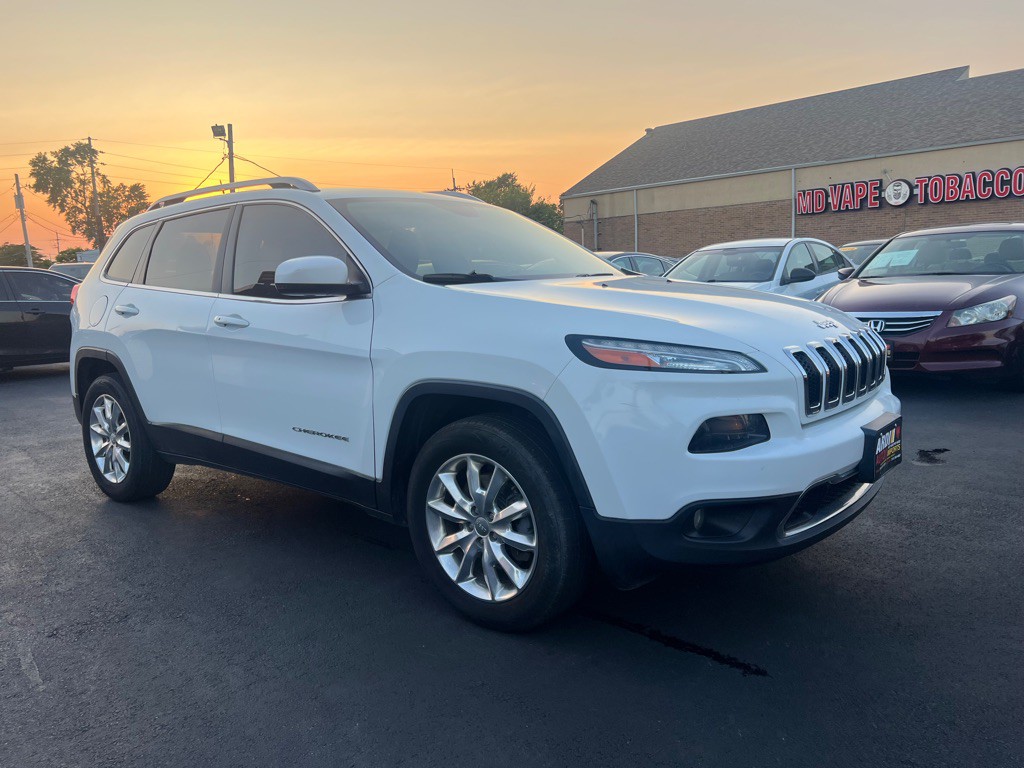2017 Jeep Cherokee Image 4