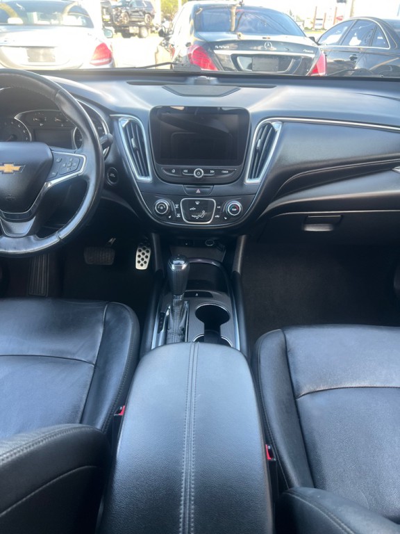 2016 Chevrolet Malibu Image 11