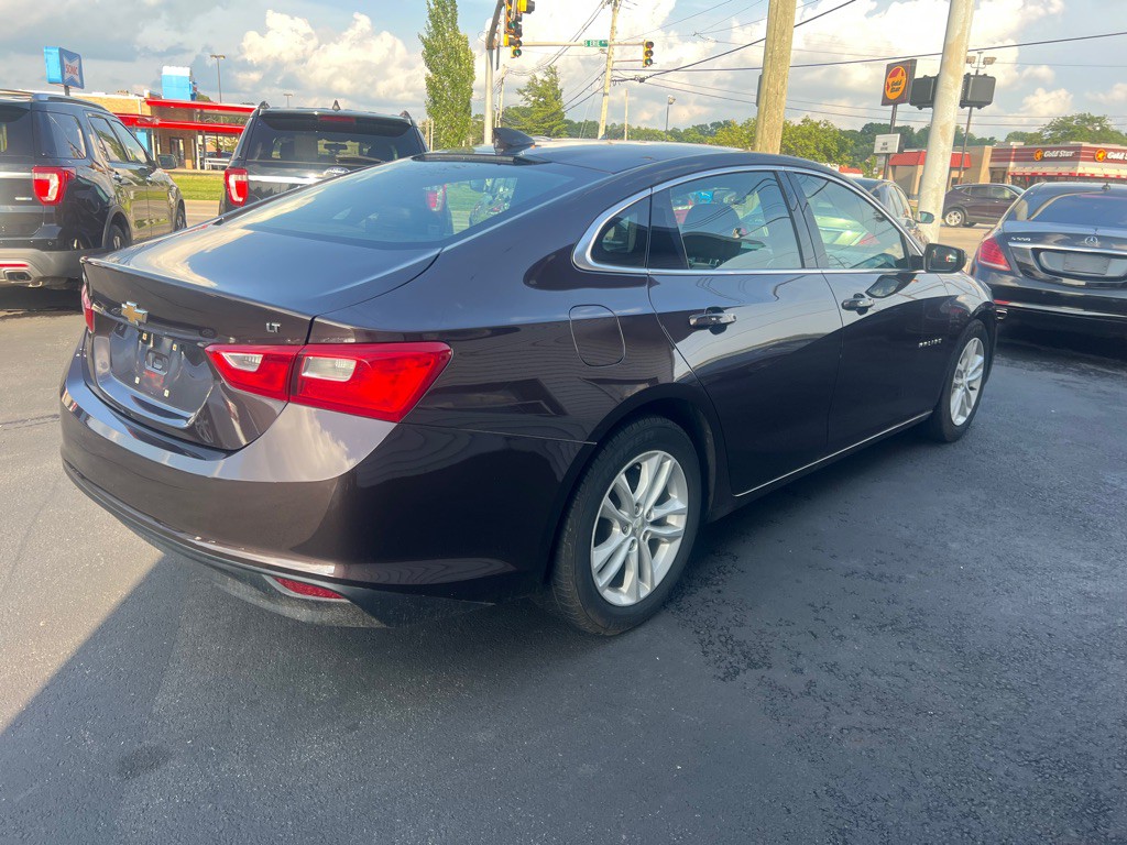 2016 Chevrolet Malibu Image 15