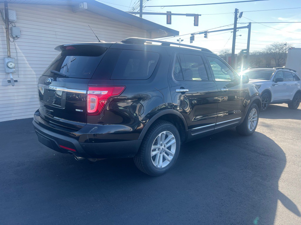 2013 Ford Explorer Image 15