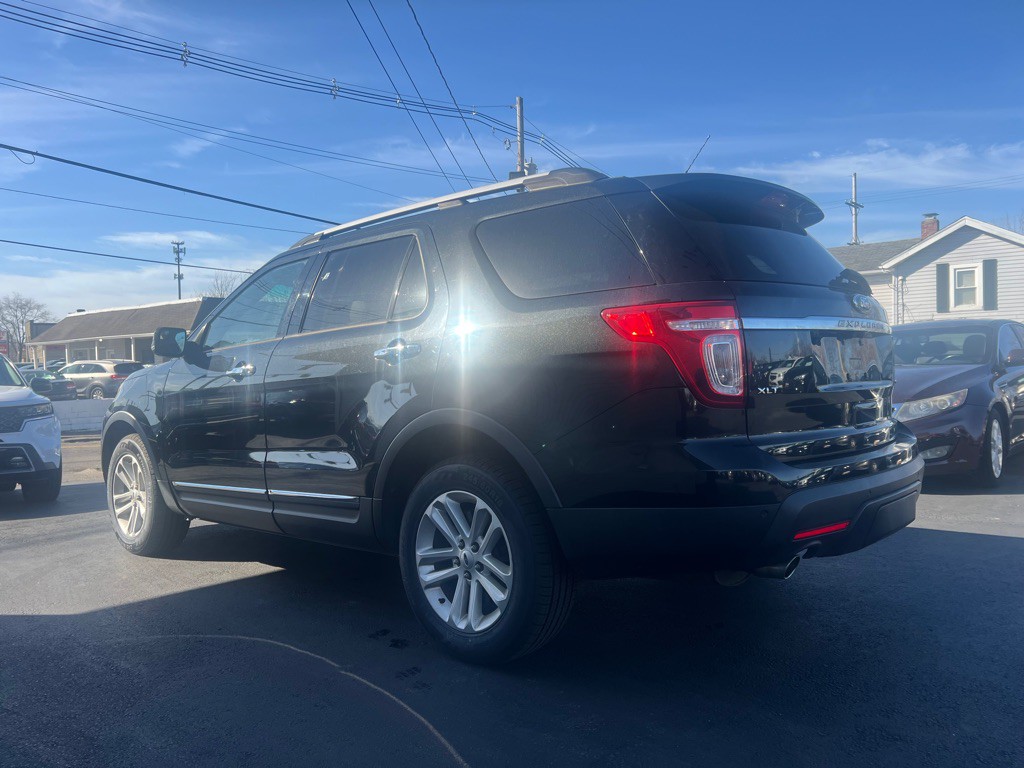2013 Ford Explorer Image 16