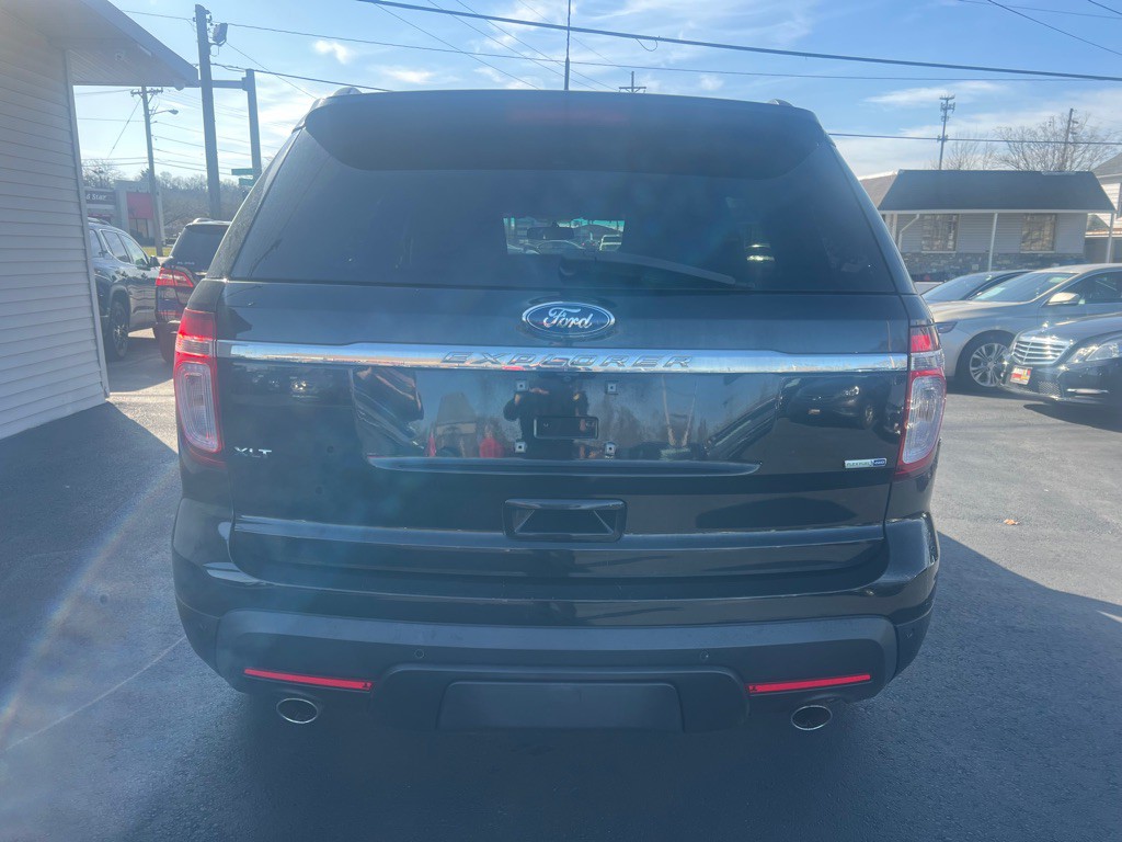 2013 Ford Explorer Image 17