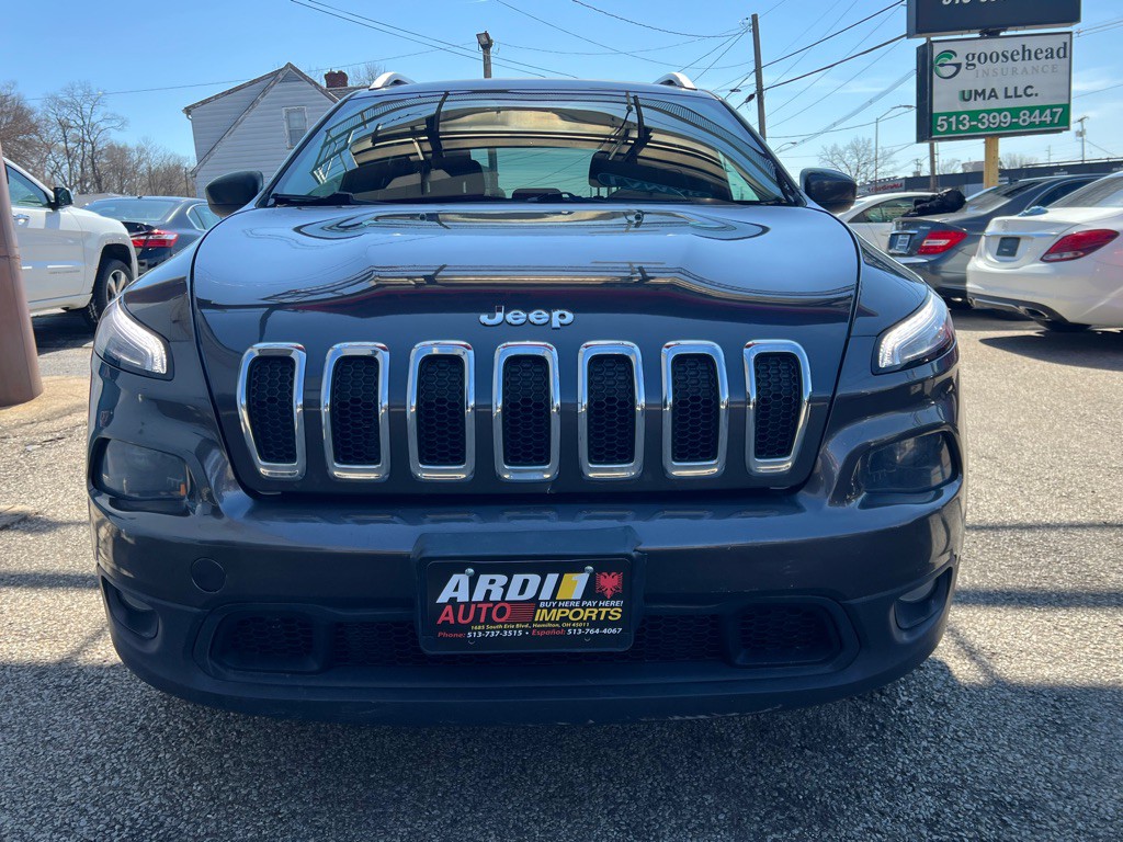 2015 Jeep Cherokee Image 1