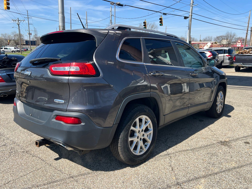2015 Jeep Cherokee Image 13