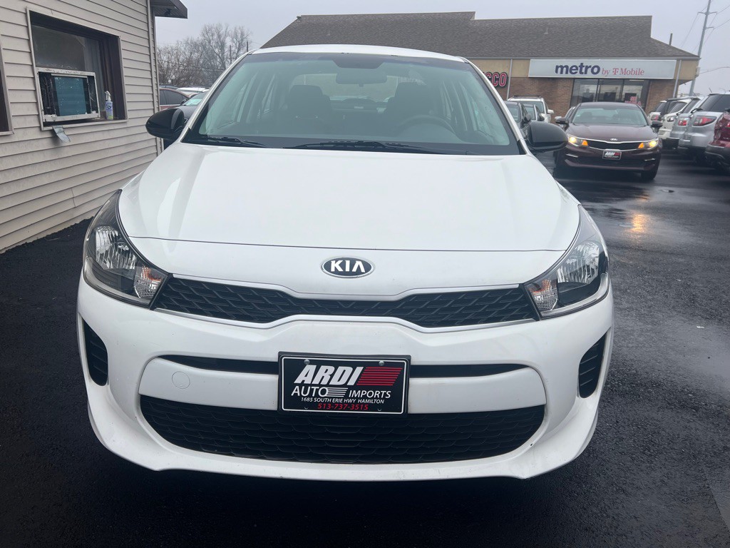 2018 Kia Rio Image 2