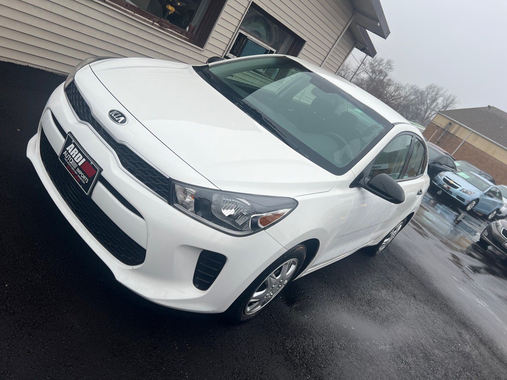 2018 Kia Rio Image 4