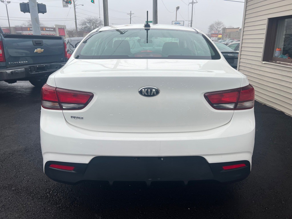2018 Kia Rio Image 14