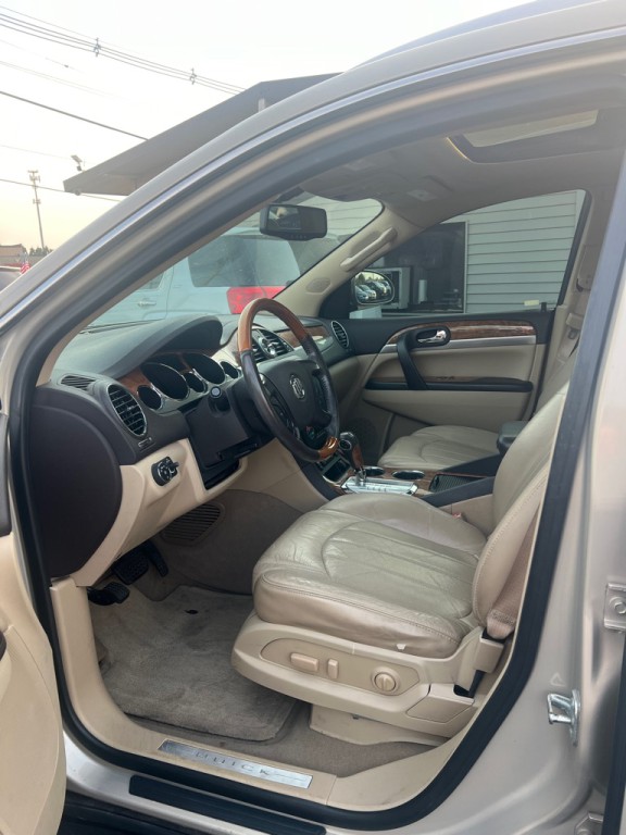 2011 Buick Enclave Image 5