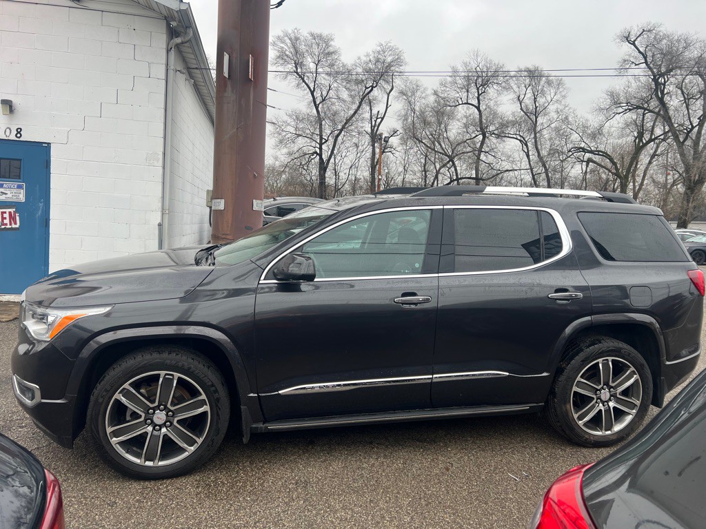 2018 GMC Acadia Image 5