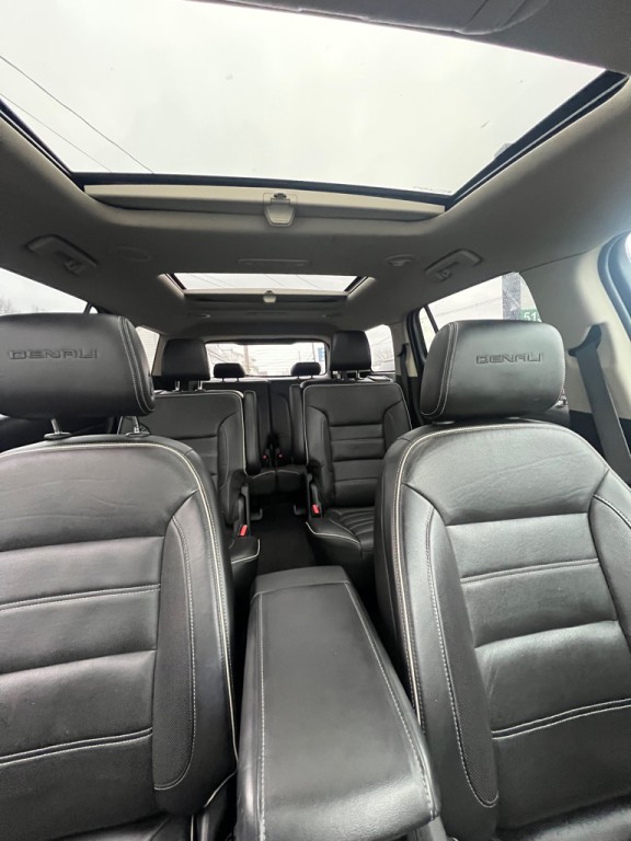 2018 GMC Acadia Image 19