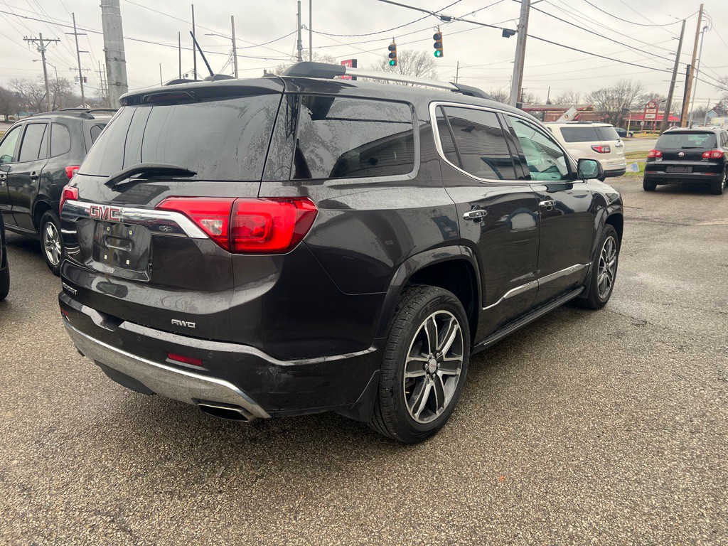 2018 GMC Acadia Image 21