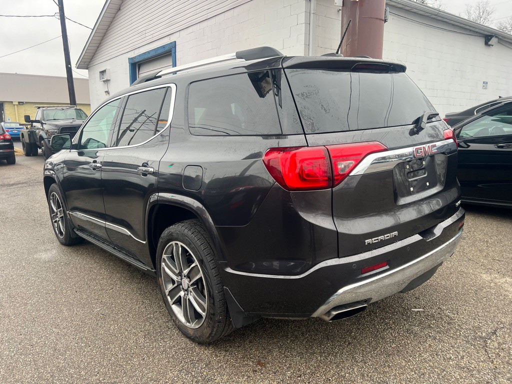 2018 GMC Acadia Image 22