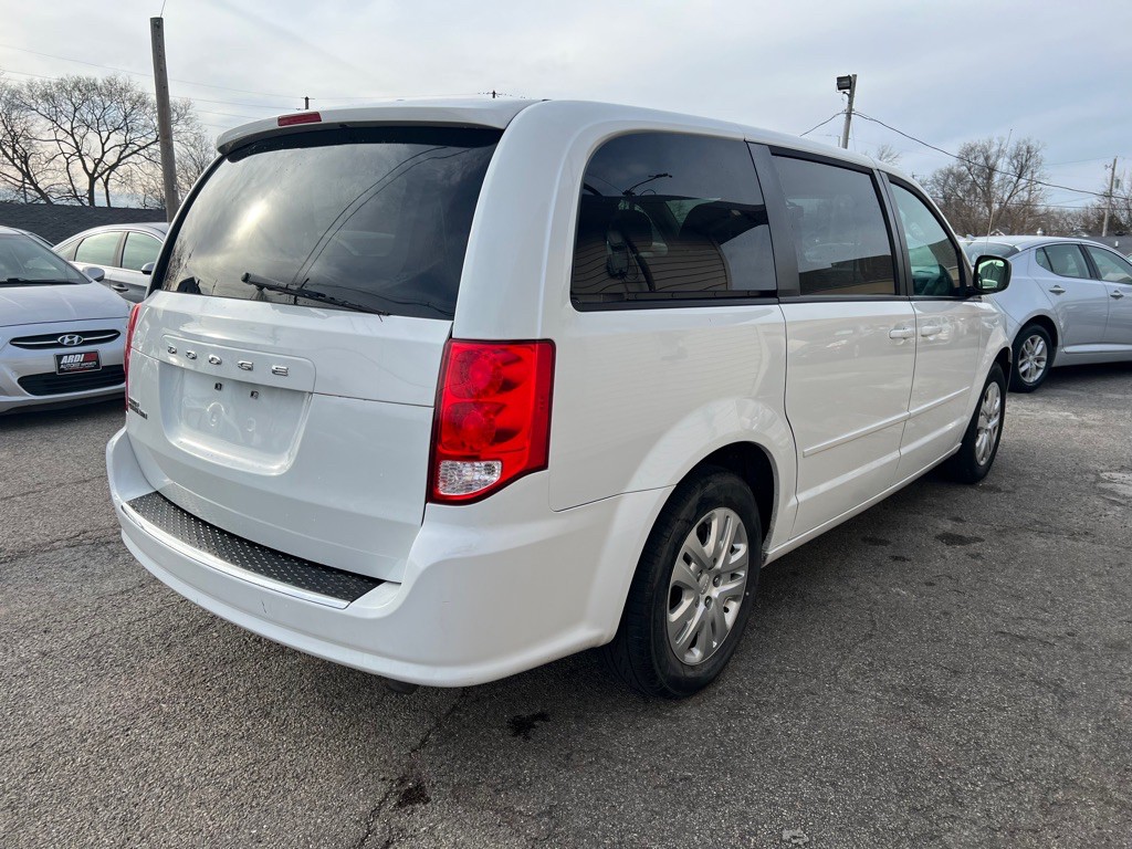 2016 Dodge Grand Caravan Image 5