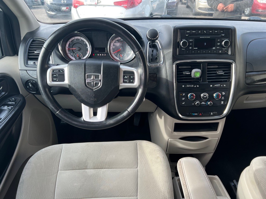 2016 Dodge Grand Caravan Image 10