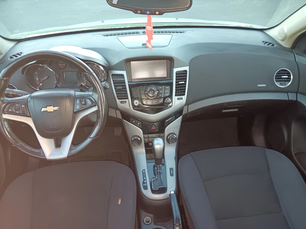 2013 Chevrolet Cruze Image 7