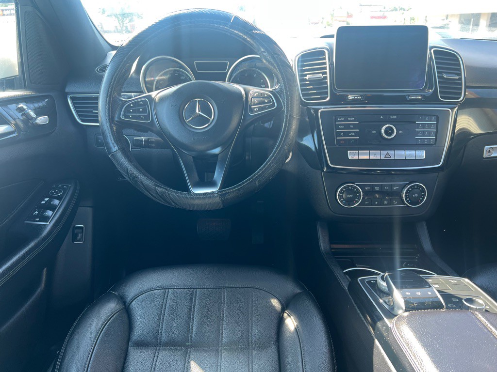 2016 Mercedes-Benz GLE-Class Image 14