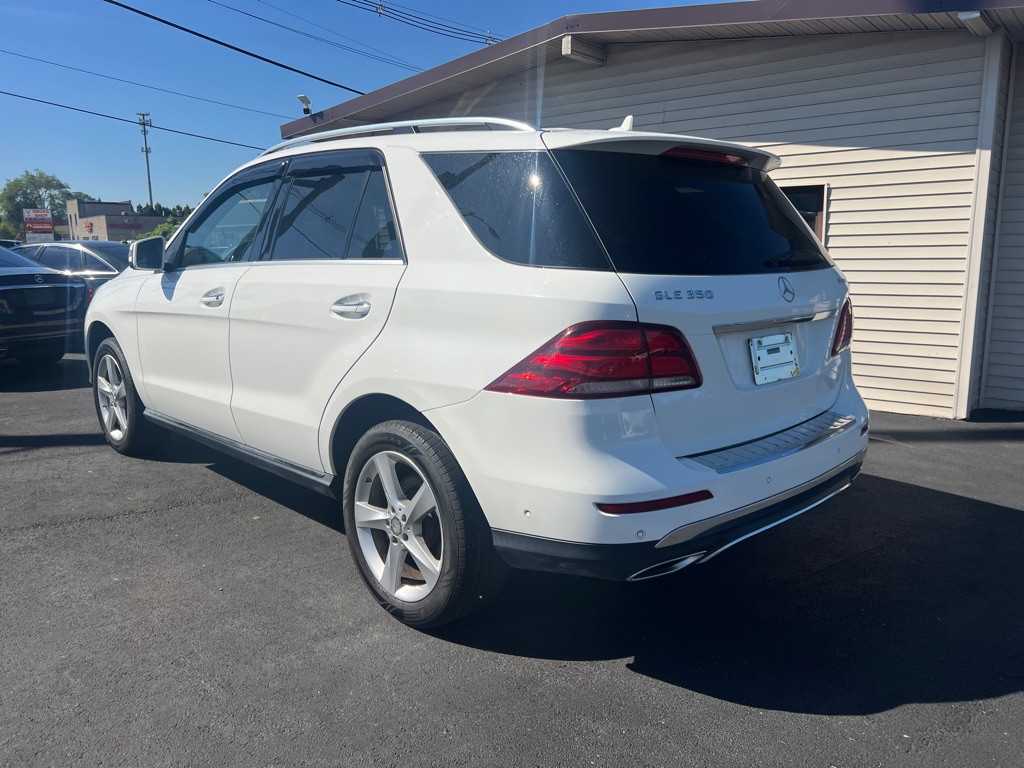 2016 Mercedes-Benz GLE-Class Image 23