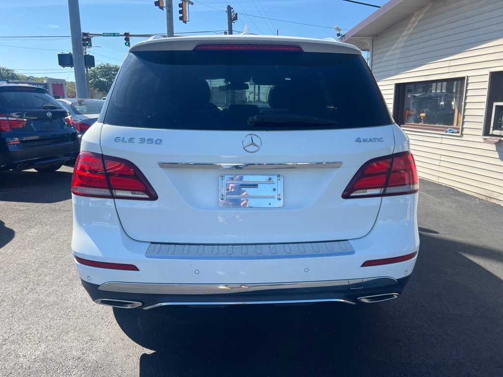 2016 Mercedes-Benz GLE-Class Image 25