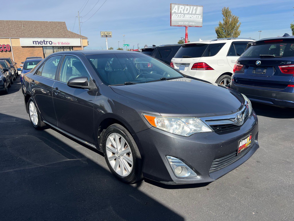 2014 Toyota Camry Image 3