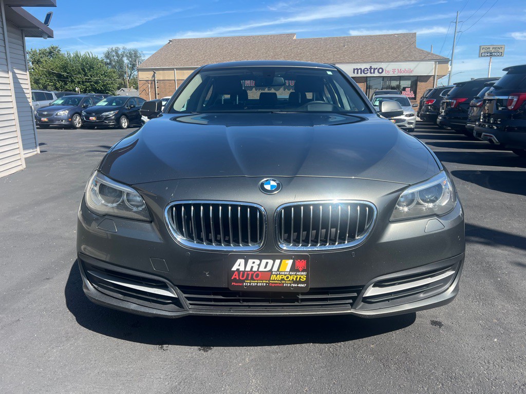 2014 BMW 5 Series Image 2