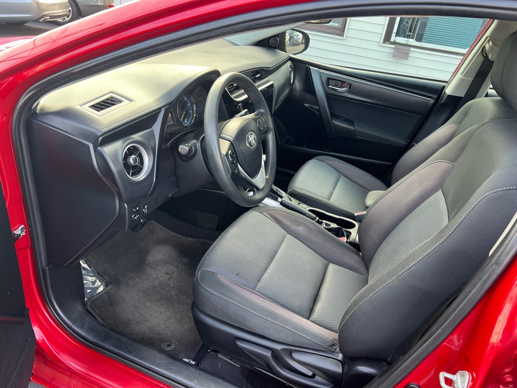 2018 Toyota Corolla Image 7