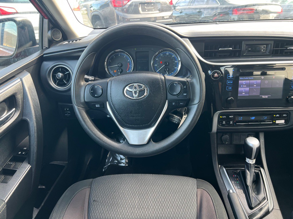 2018 Toyota Corolla Image 9