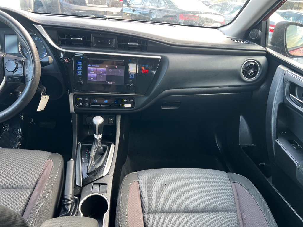 2018 Toyota Corolla Image 10