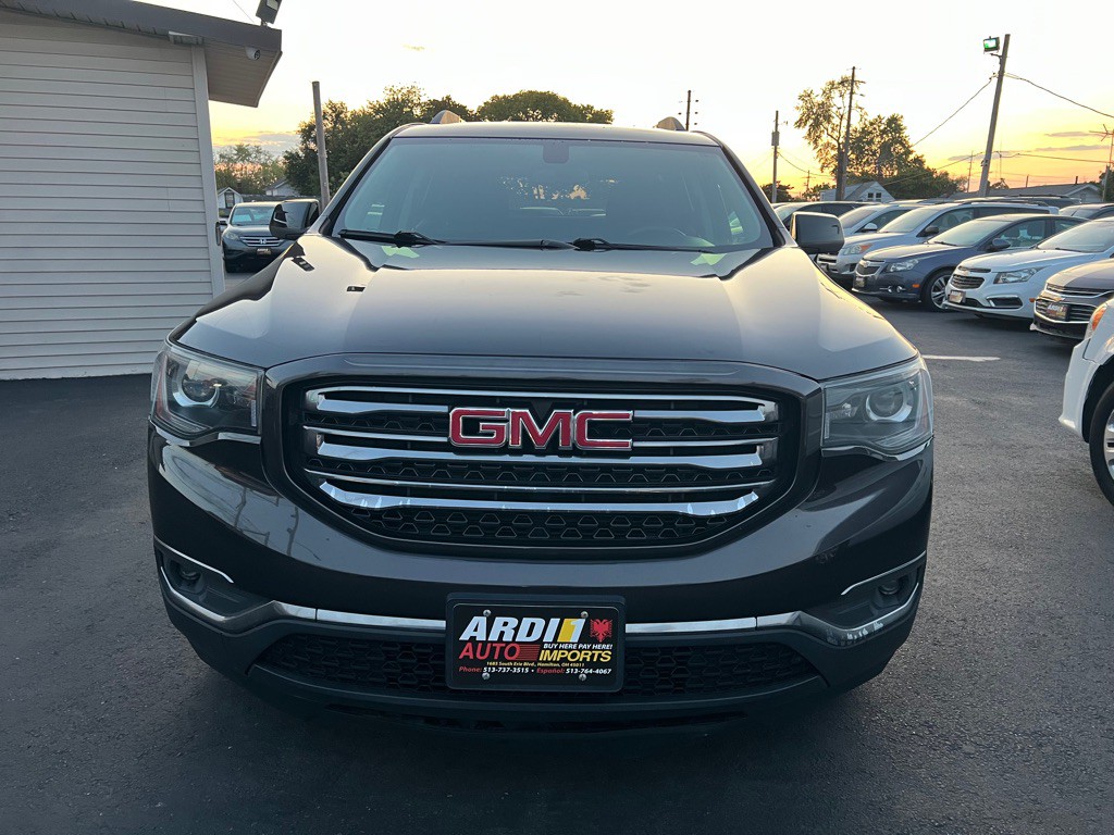 2017 GMC Acadia Image 1