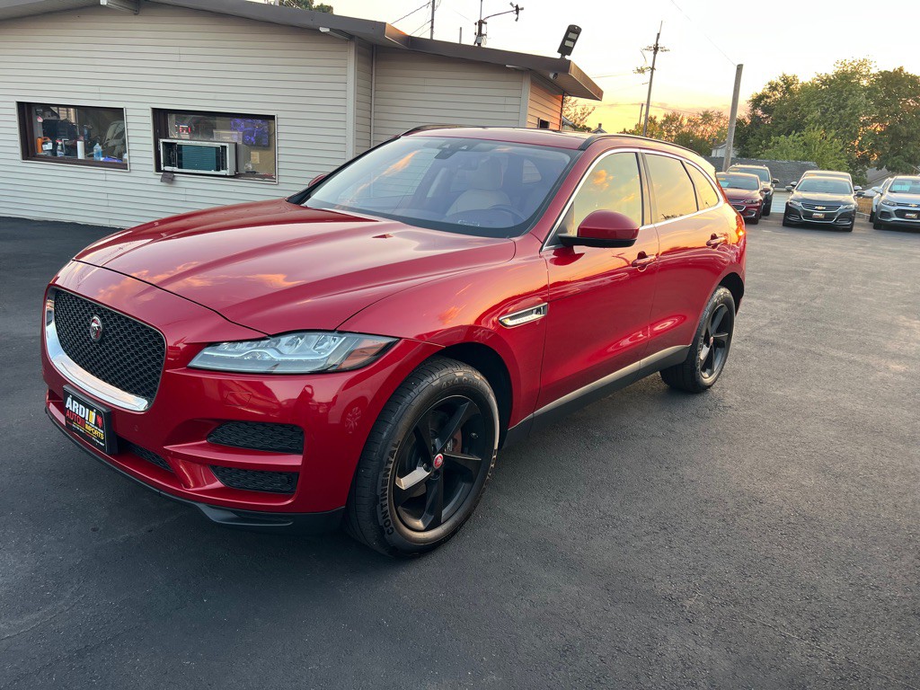2018 Jaguar F-PACE Image 7