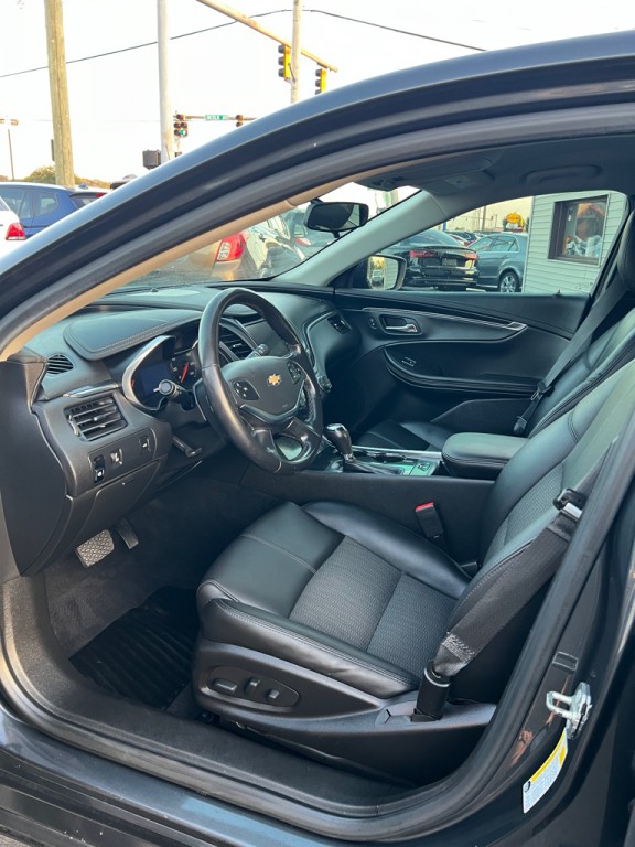 2018 Chevrolet Impala Image 10