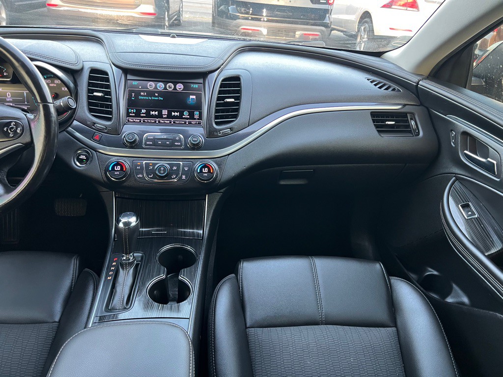 2018 Chevrolet Impala Image 12