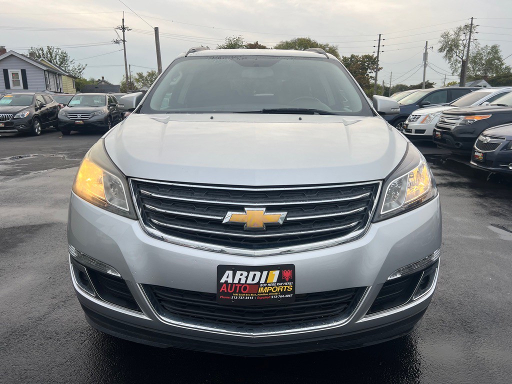 2016 Chevrolet Traverse Image 2