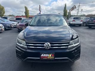 Image for 2018 Volkswagen Tiguan SE ID: 6859611