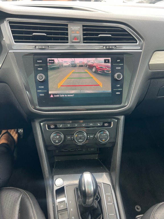 2018 Volkswagen Tiguan Image 16
