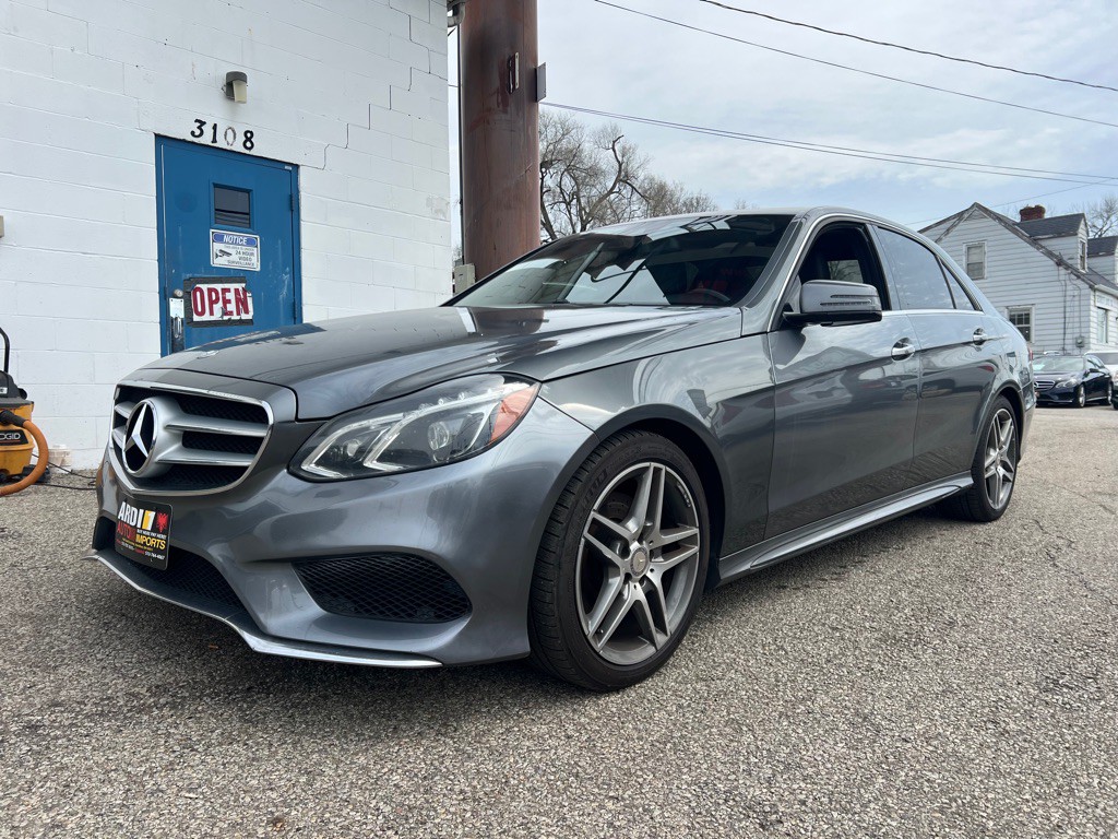2016 Mercedes-Benz E-Class Image 3