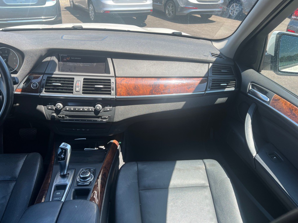 2012 BMW X5 Image 10