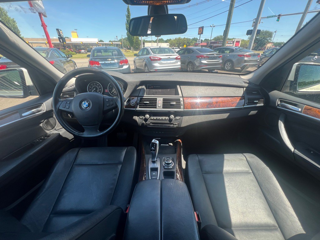 2012 BMW X5 Image 12