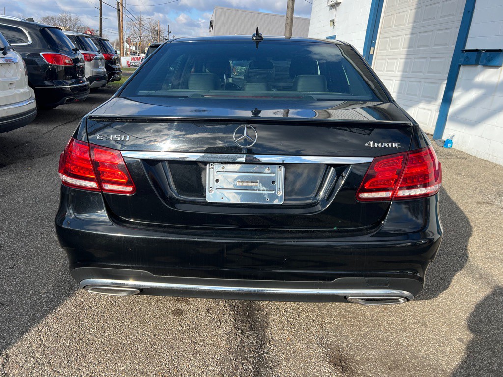 2014 Mercedes-Benz E-Class Image 18